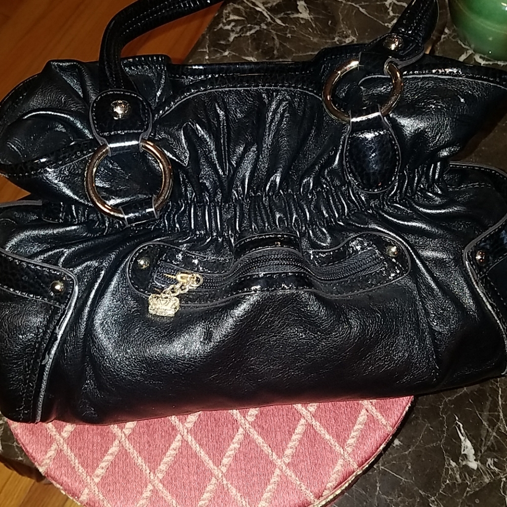 Purse - Picture 3 of 3